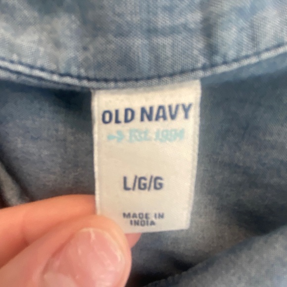 OLD NAVY JEAN SHIRT FOR SALE! - Picture 5 of 6